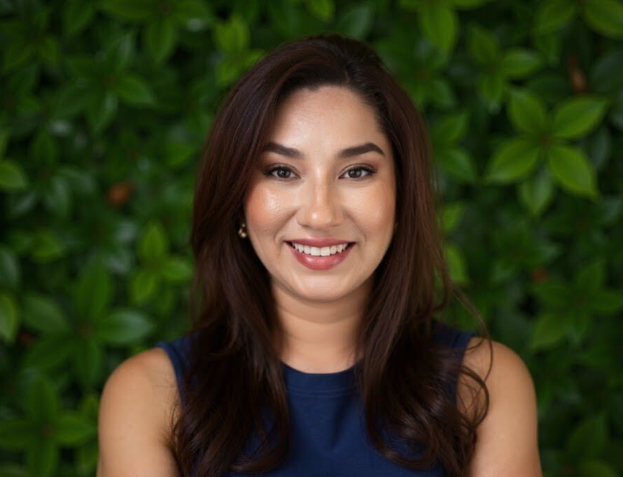 Portrait image of Isela Rincon