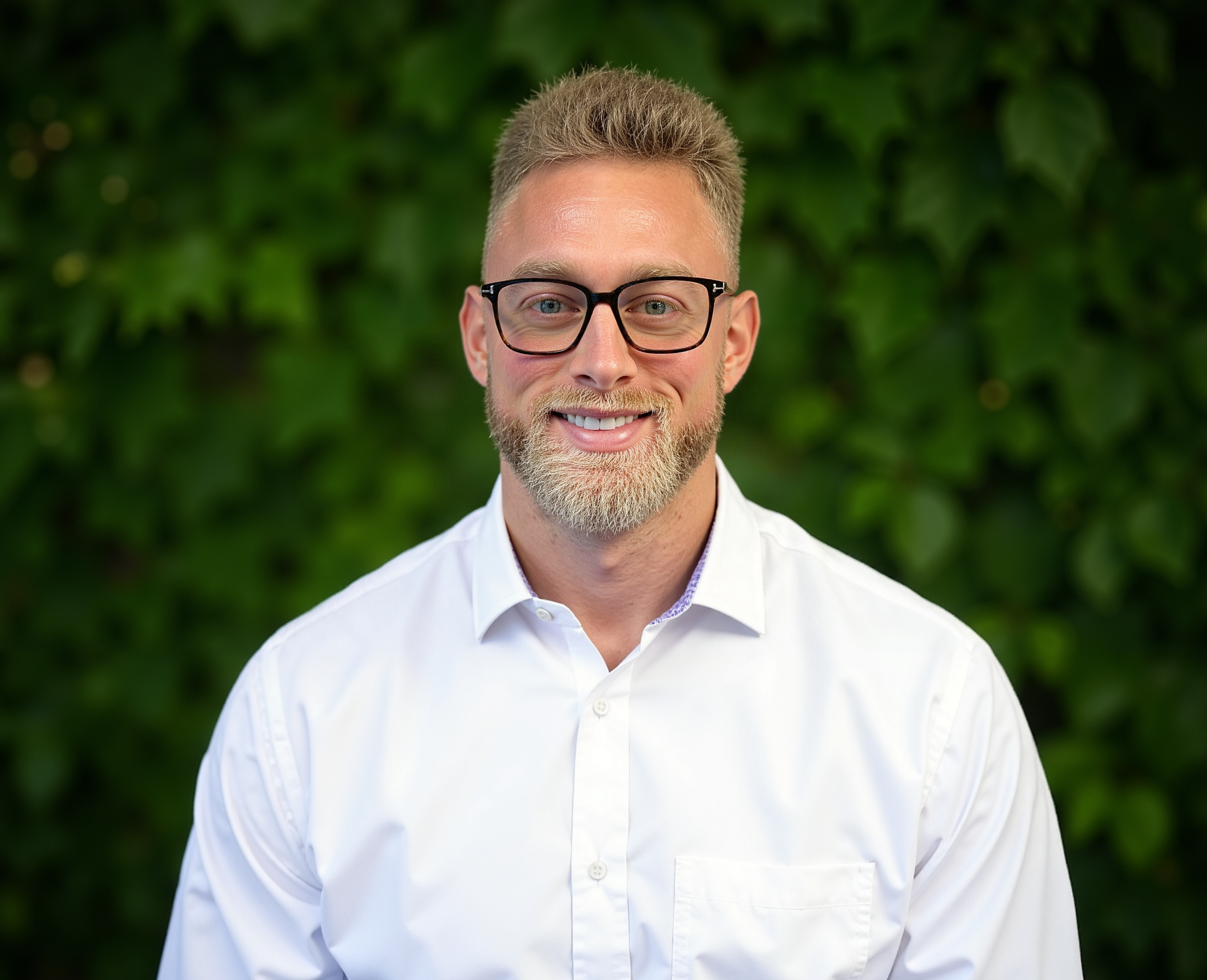 Portrait image of Ian Keffer