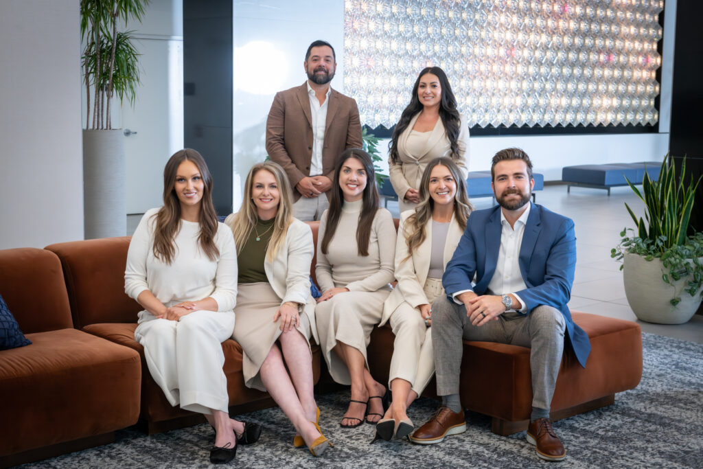 Boutique Recruiting 9086