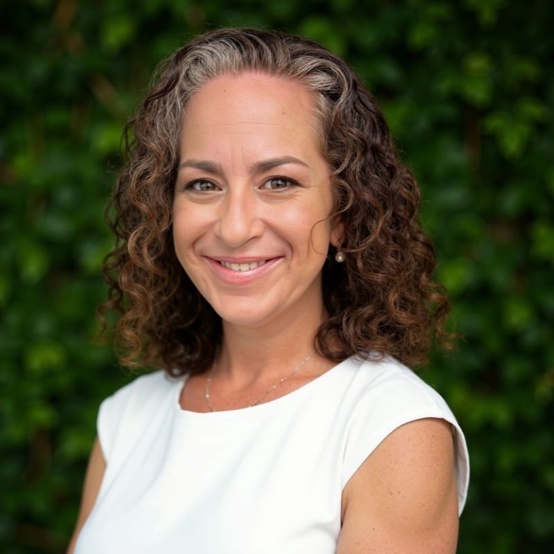 Portrait image of Melissa Hefferman