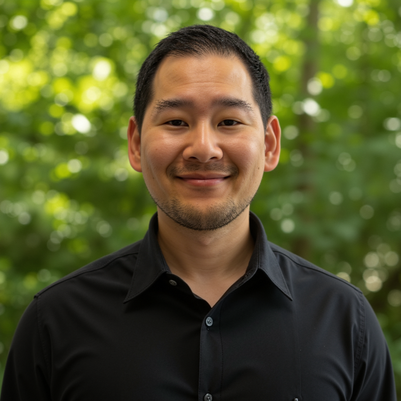 Portrait image of Devin Choi