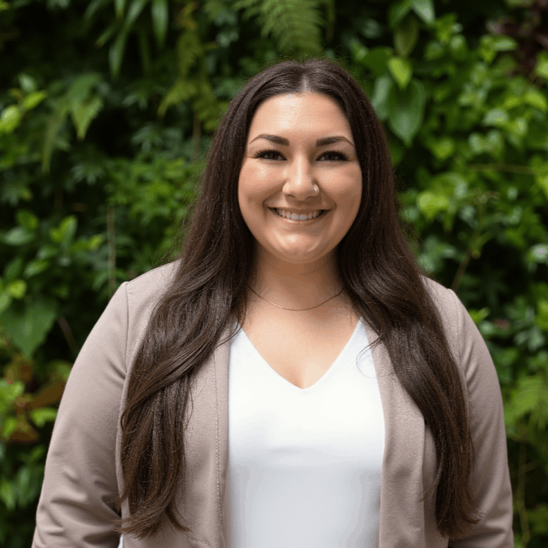 portrait image of Regina Roudebush